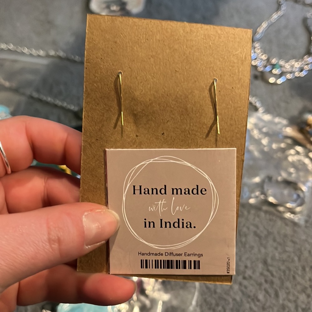 Young Living Diffusing Earrings - image 2